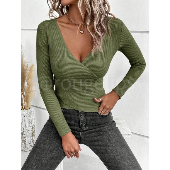 Green Rib-Knit V-Neck Overlapping Surplice Faux Wrap Light Sweater Top - Picture 6 of 7